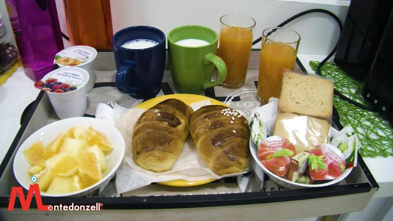 Montedonzelli B&B Napoli Bagian luar foto