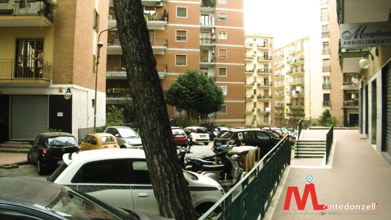 Montedonzelli B&B Napoli Bagian luar foto